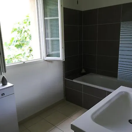 ホームステイ D'hotes A 5mn Des Plages *