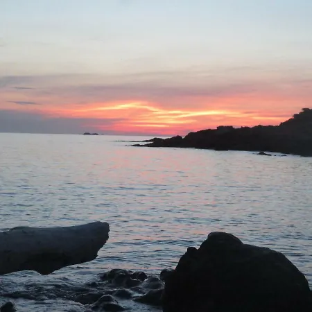 D'hotes A 5mn Des Plages 民宿 帕特里莫尼奥